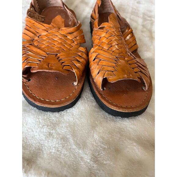 Rustic Brown Leather Sandals - Picture 5 of 7